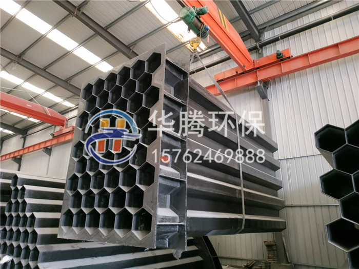 60b446d6d91c8.jpg 玻璃鋼陽(yáng)極管